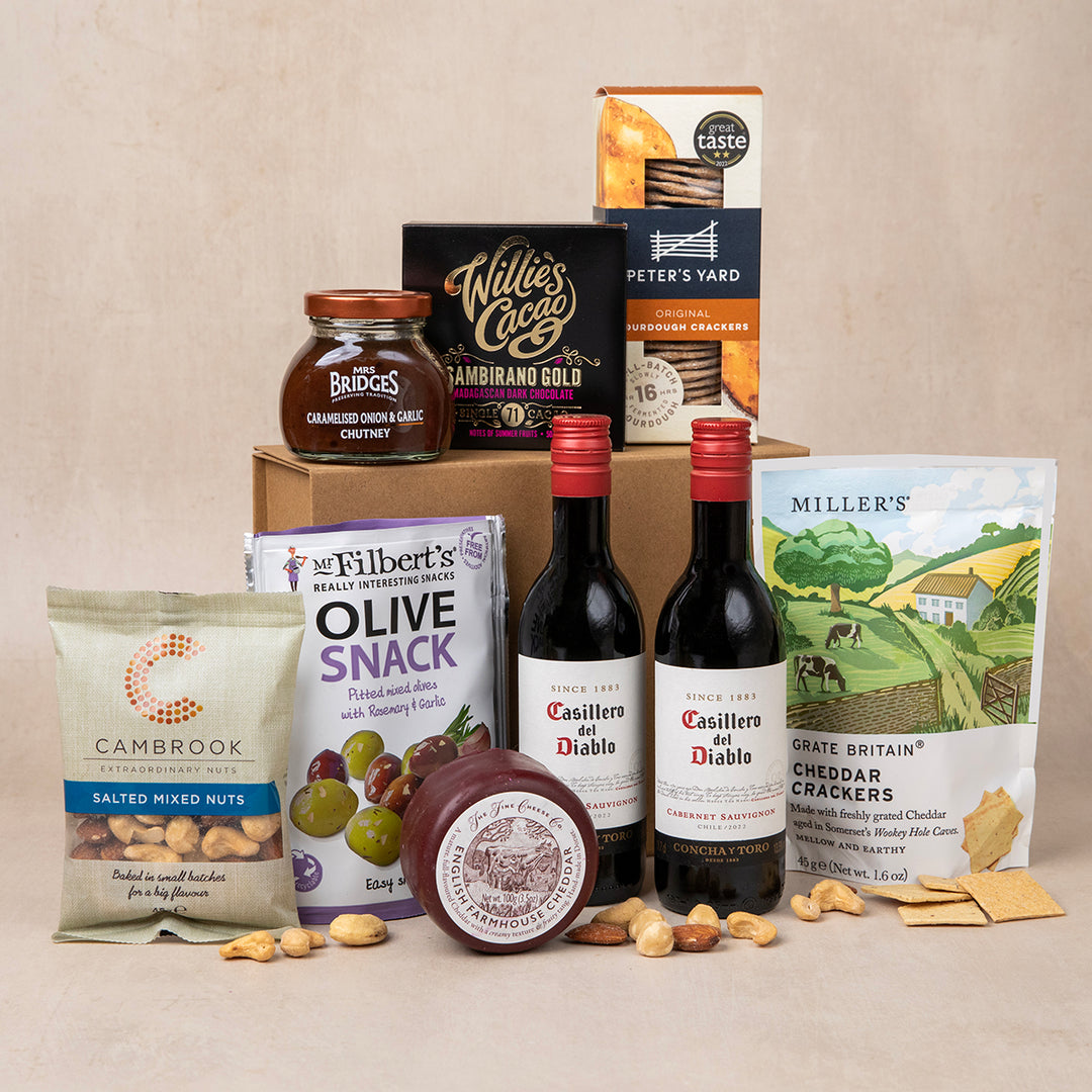 Luxury Cheese & Wine Hamper – Red Duo