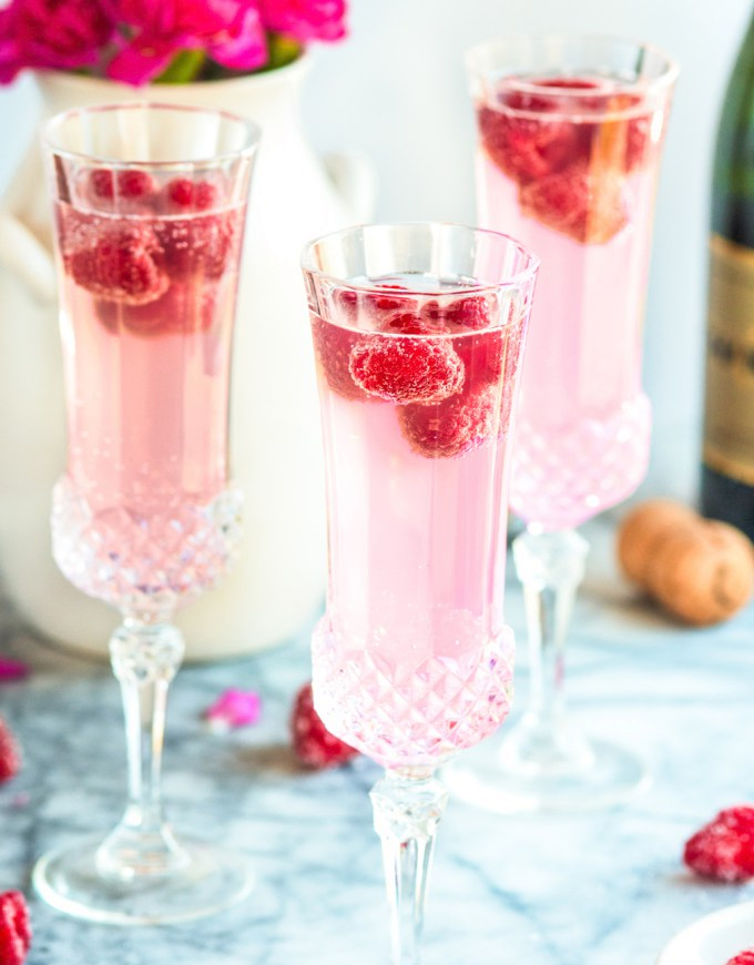 Champagne and Raspberry Cocktail Recipe