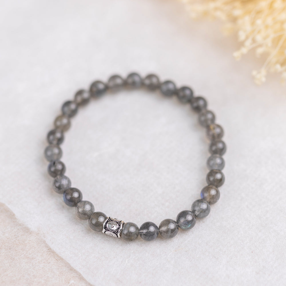 Labradorite Bracelet 6mm - Ethereal Bloom - Djuna Studios