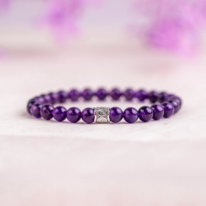 Hampers and Gifts to the UK - Send the Gemstone Jewellery