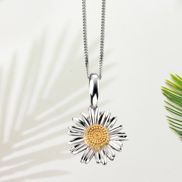 Hampers and Gifts to the UK - Send the  Sterling Silver Daisy Necklace