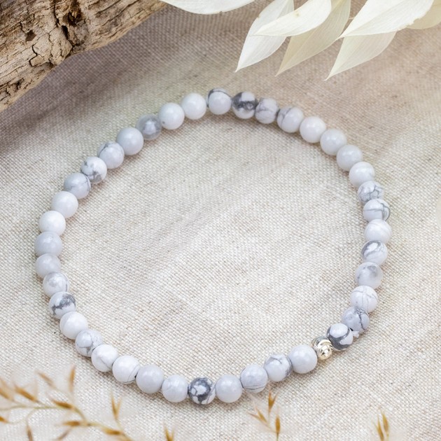 Hampers and Gifts to the UK - Send the White Howlite Bracelet