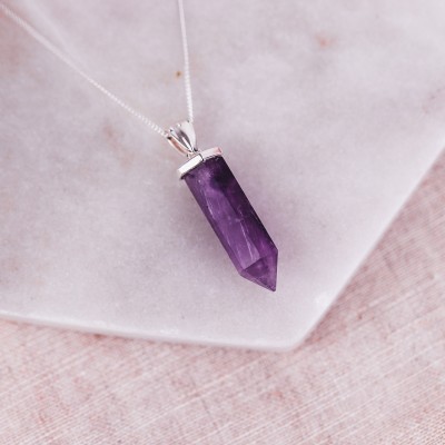 Hampers and Gifts to the UK - Send the Crystal Necklaces