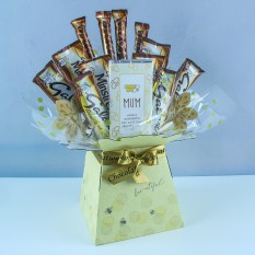 Hampers and Gifts to the UK - Send the Personalised Bee-utiful Galaxy Bouquet