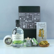 Hampers and Gifts to the UK - Send the English Garden Gin Lover Hamper