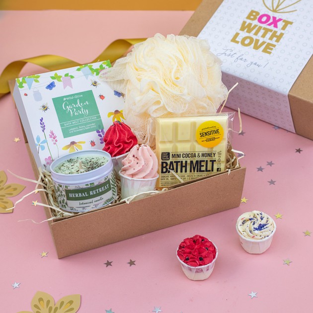 Hampers and Gifts to the UK - Send the Garden Party Pampering Treat Box