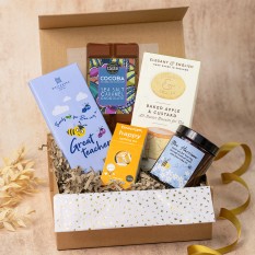 Hampers and Gifts to the UK - Send the Thanks for Bee-ing a Great Teacher Gift Box