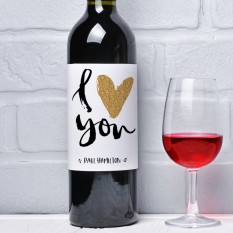 Hampers and Gifts to the UK - Send the I Heart You Personalised Wine