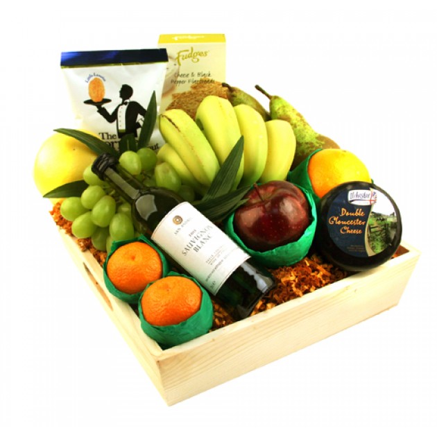 Hampers and Gifts to the UK - Send the Fruit and Wine Gift Basket