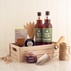 Hampers and Gifts to the UK - Send the Keep Calm I'm A Gardener Hamper