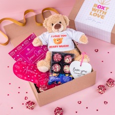 Hampers and Gifts to the UK - Send the Love You Beary Much Gift Box
