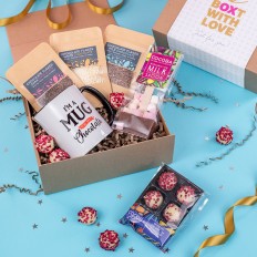 Hampers and Gifts to the UK - Send the I'm A Mug For Hot Chocolate Gift Set