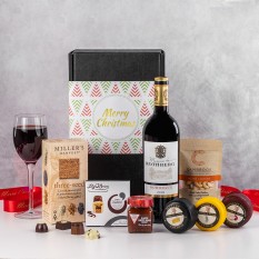 Hampers and Gifts to the UK - Send the Christmas Cheese and Wine Hamper