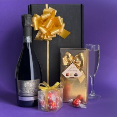 Hampers and Gifts to the UK - Send the Prosecco and Sweet Chocolate Moments