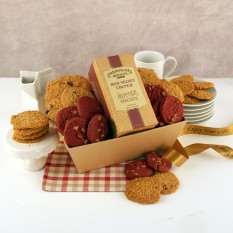 Hampers and Gifts to the UK - Send the Red Velvet Crunch Tray