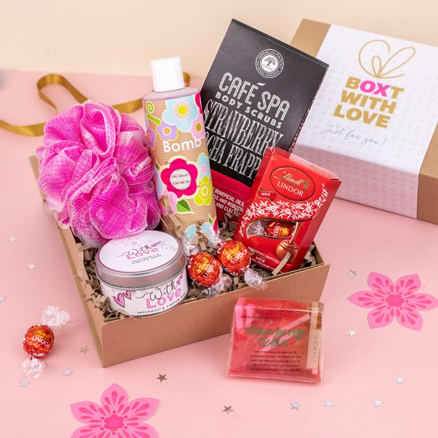 Hampers and Gifts to the UK - Send the Strawberry Fields Pamper Gift Box 