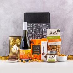 Hampers and Gifts to the UK - Send the A Taste of Sun Wine & Treats Hamper