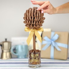 Hampers and Gifts to the UK - Send the Terry’s Chocolate Orange Tree