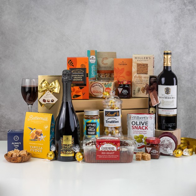 Hampers and Gifts to the UK - Send the A Touch of Class Luxury Hamper