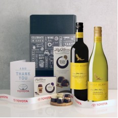 Hampers and Gifts to the UK - Send the Corporate Wine Gift With Chocolates 